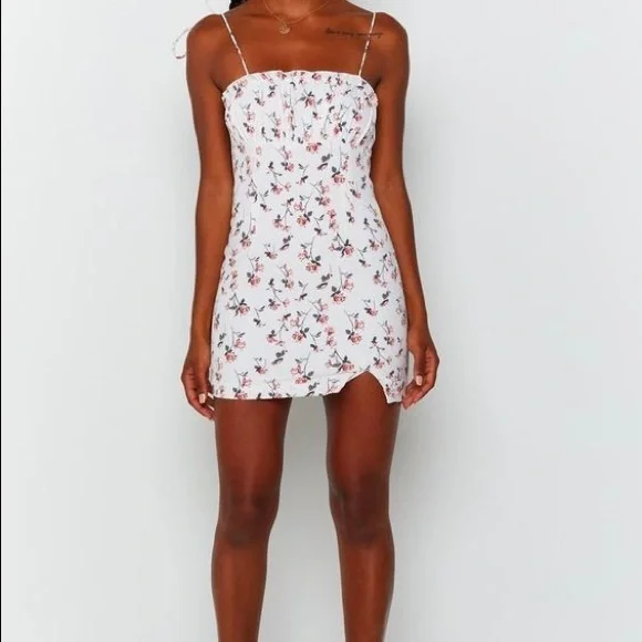 knee length dresses for ladies Penny Lane Blue Floral Mini Dress